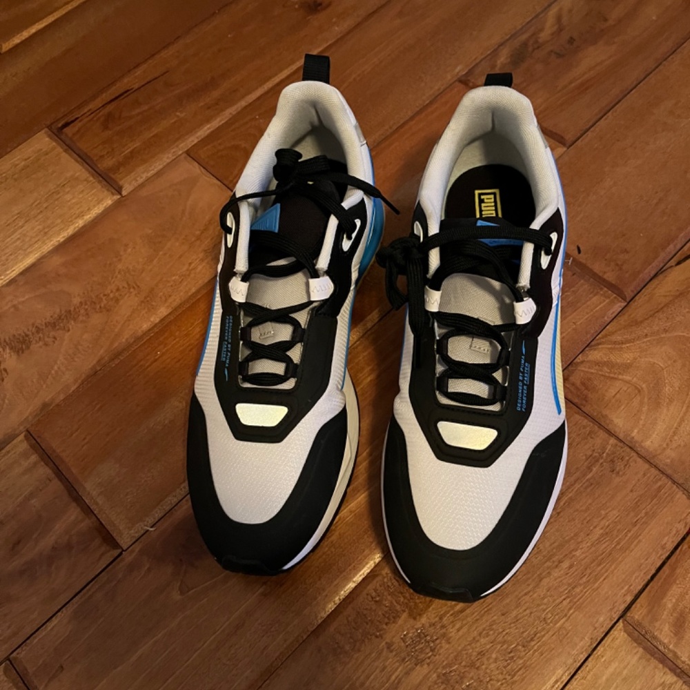 Puma gym shoes